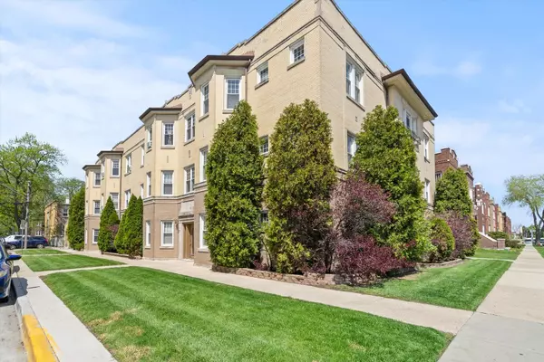 6401 W 23rd Street #5, Berwyn, IL 60402