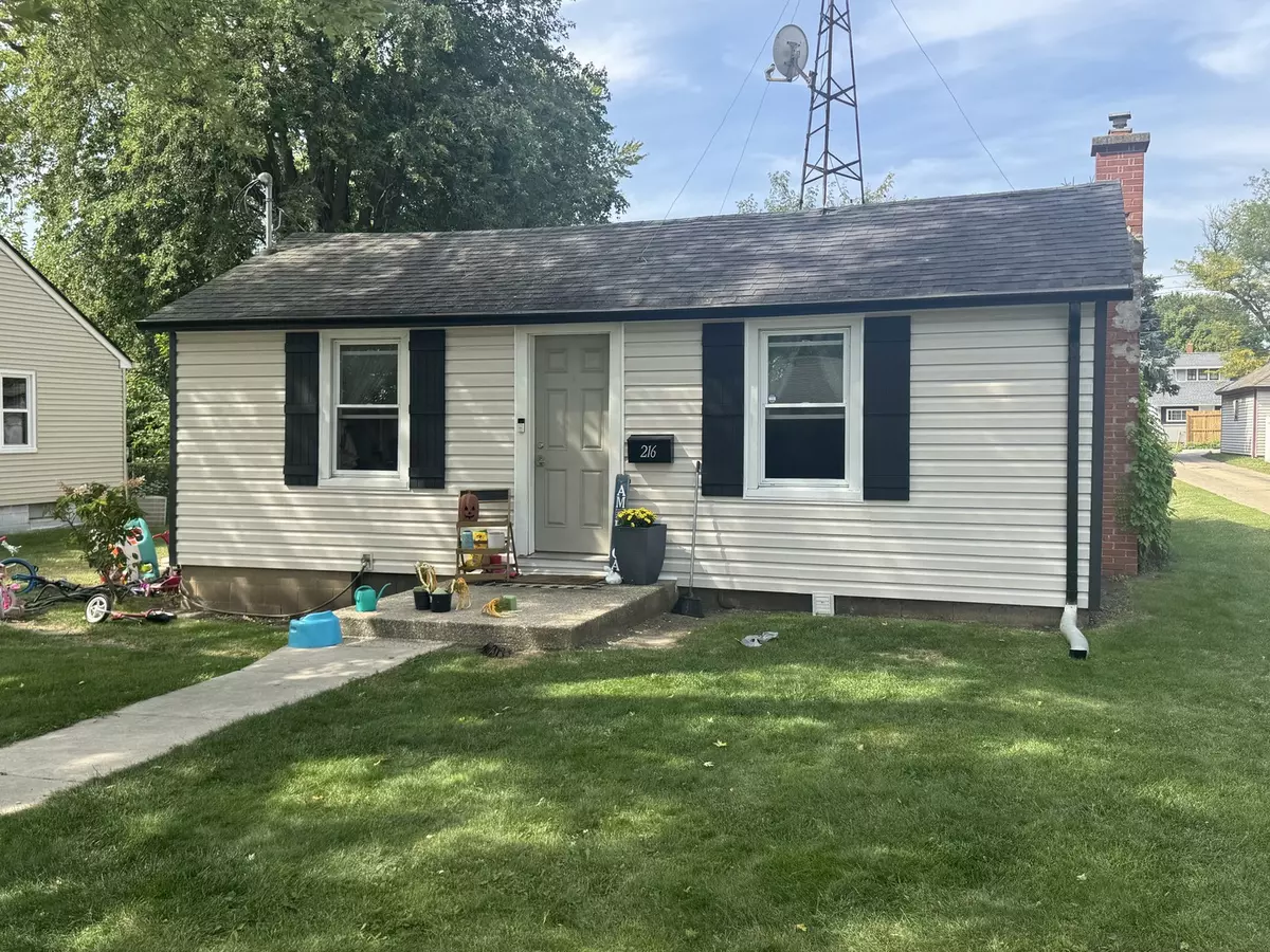 Rochelle, IL 61068,216 N 9th Street