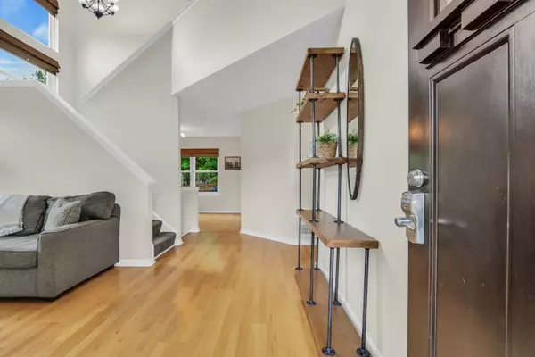 Grayslake, IL 60030,401 Arlington Lane