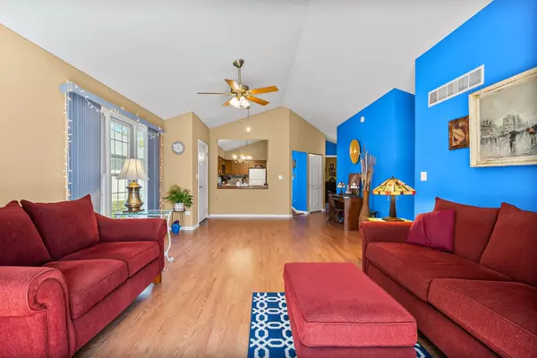 Tinley Park, IL 60477,7841 Bristol Park Drive