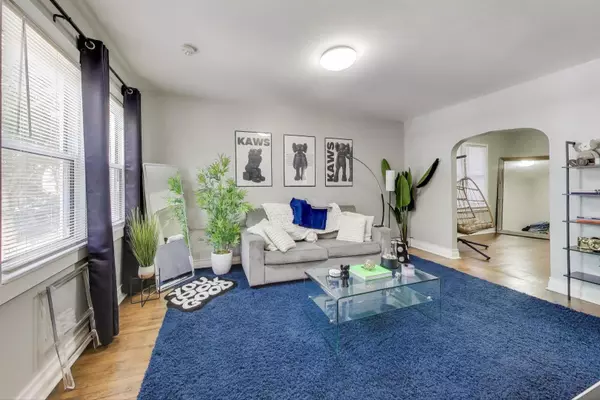 Chicago, IL 60608,2633 W 23rd Place