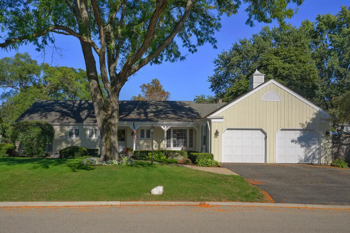 Glenview, IL 60025,1255 Tinker Way