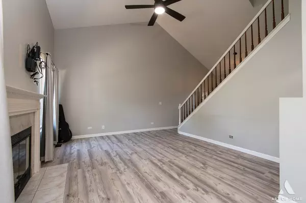 Orland Park, IL 60467,16430 FRANCIS Court