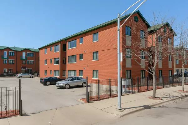 2009 S Tan Court #2R, Chicago, IL 60616