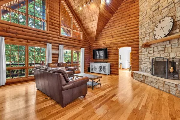 Crystal Lake, IL 60012,3903 Niblick Court