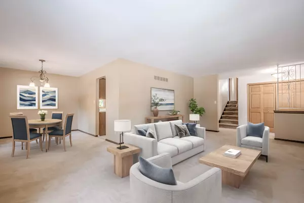 Batavia, IL 60510,918 S RADDANT Road