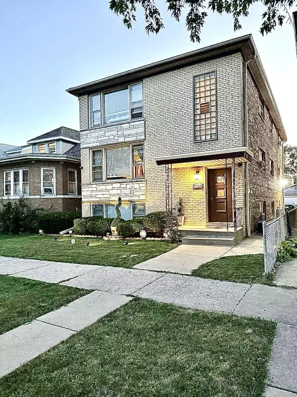 2724 N 73rd Avenue, Elmwood Park, IL 60707
