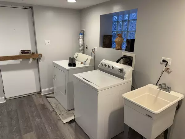 Chicago, IL 60619,7316 S Woodlawn Avenue