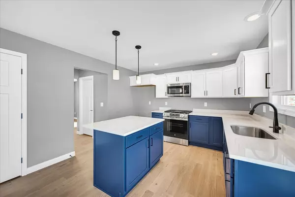 Carlock, IL 61725,502 Travis Drive