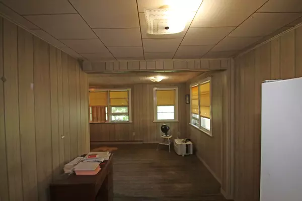 Fox Lake, IL 60020,29 S Hickory Avenue