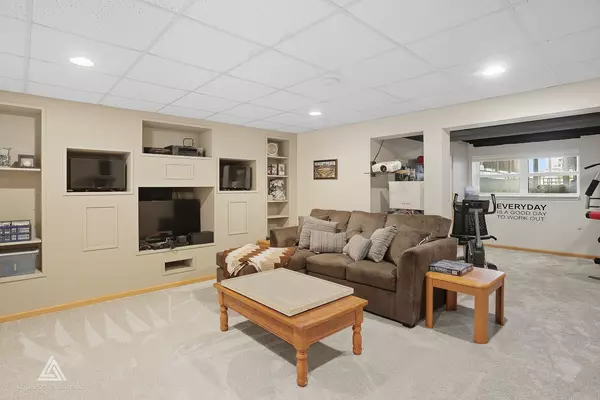 Lockport, IL 60441,1820 Jack Pine Way