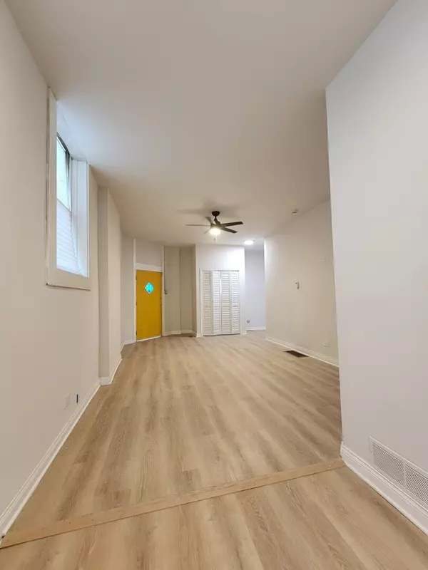 Chicago, IL 60620,8900 S Normal Avenue