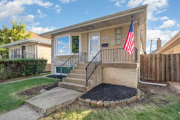 Chicago, IL 60631,6253 N Harlem Avenue
