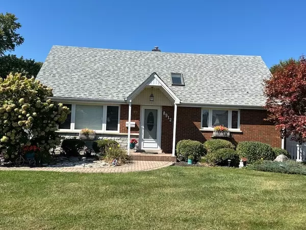 8912 Windsor Lane, Bridgeview, IL 60455