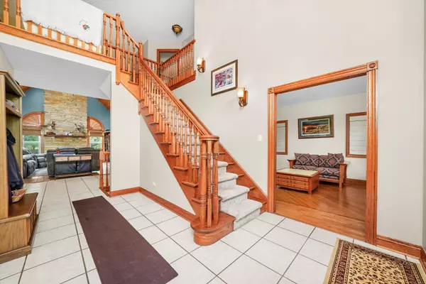 Homer Glen, IL 60491,17860 S Crystal Lake Drive