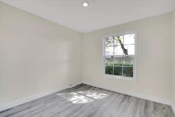 Glendale Heights, IL 60139,1246 Prairie Avenue #A