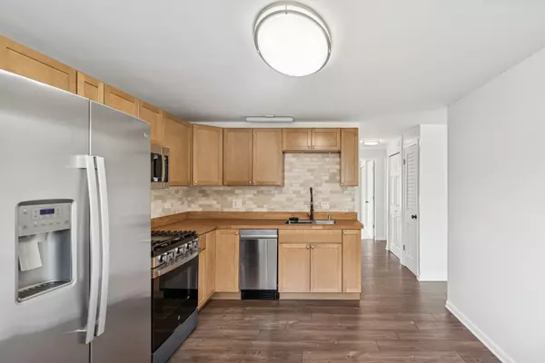 Round Lake Park, IL 60073,536 Arbor Drive