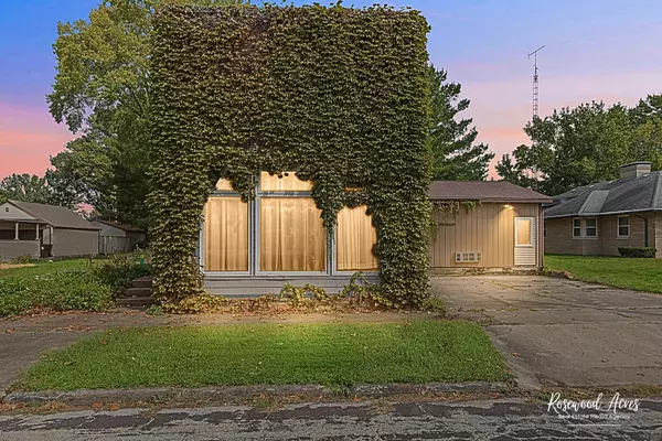 620 Tremont Street, Lincoln, IL 62656