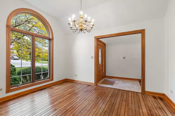 Orland Park, IL 60462,Address not disclosed