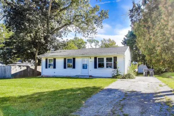 Beach Park, IL 60099,10209 W Crissy Avenue