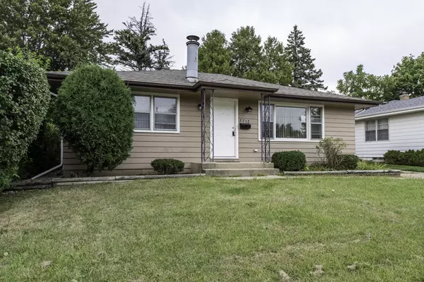 Waukegan, IL 60085,2712 W Grove W Avenue