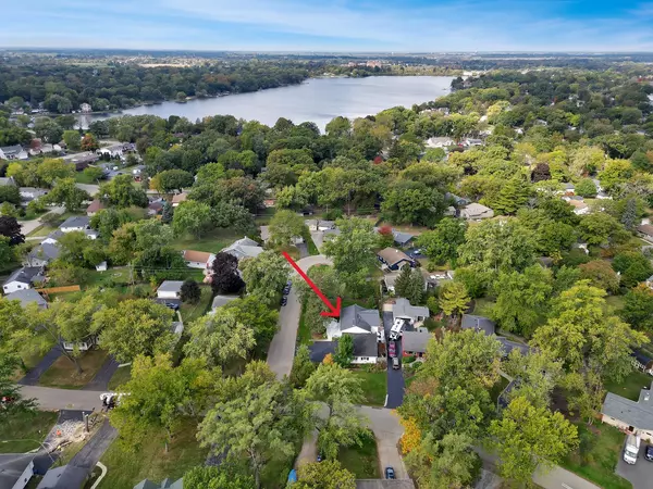 Grayslake, IL 60030,18124 W Avon Court