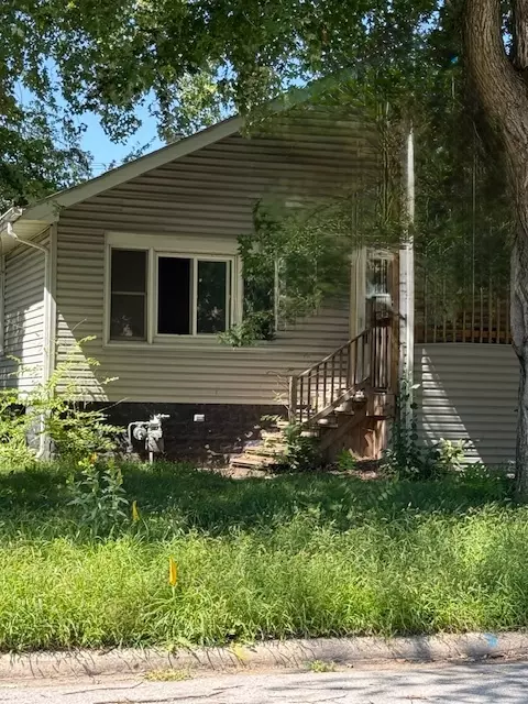 Hazel Crest, IL 60429,17046 Winchester Avenue