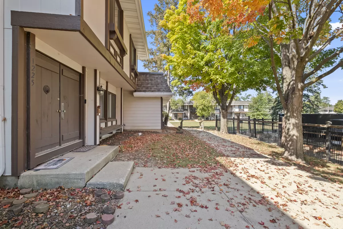 Hanover Park, IL 60133,1225 Court C Avenue