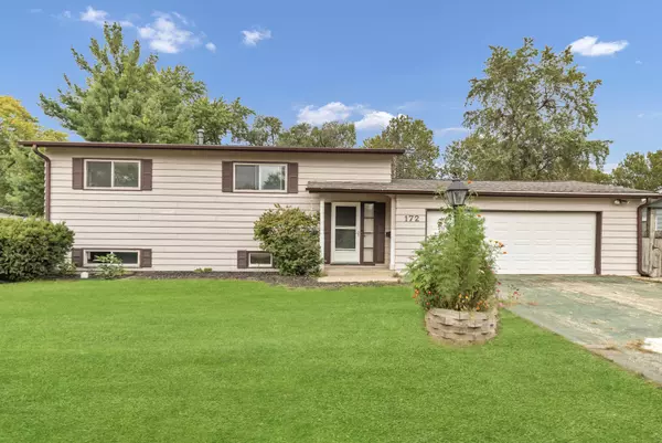Montgomery, IL 60538,172 Boulder Hill Pass
