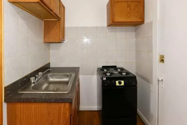 Chicago, IL 60647,3267 W Wrightwood Avenue #1AA