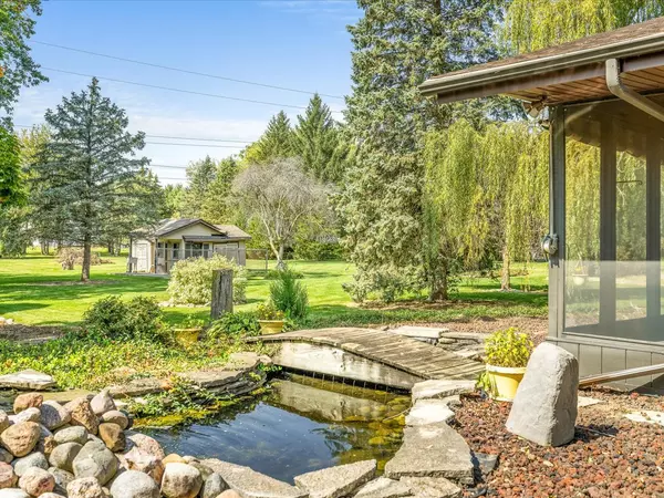 Caledonia, IL 61011,6104 Blyth Road