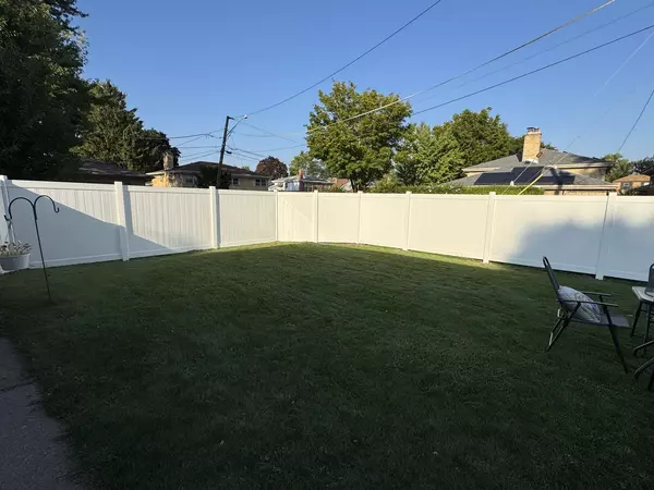 Skokie, IL 60076,4555 Cleveland Street