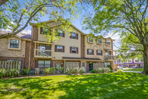 Naperville, IL 60540,1504 W JEFFERSON Avenue #B