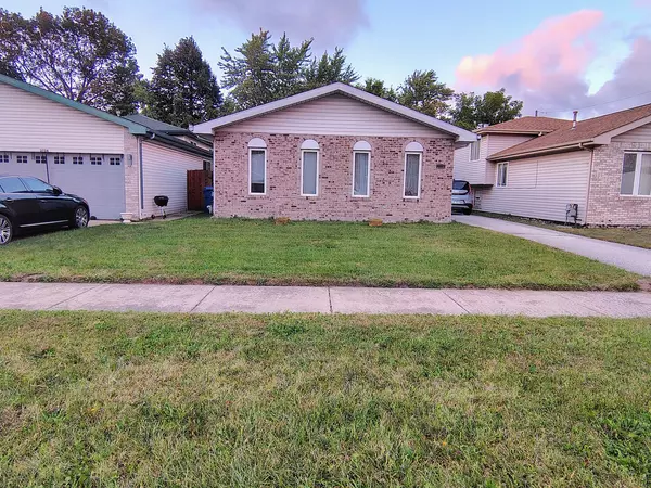 2736 E Goodrich E Avenue, Burnham, IL 60633