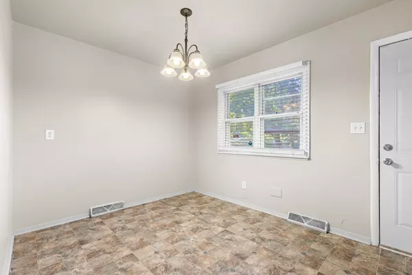 Rockford, IL 61102,1120 Lincoln Avenue