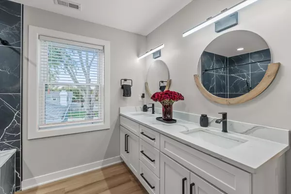 Westmont, IL 60559,3931 Liberty Boulevard