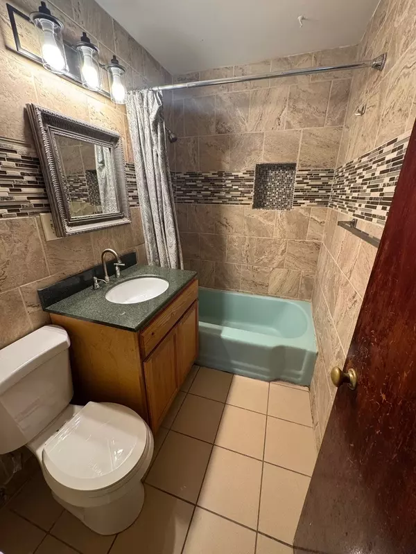 Oak Lawn, IL 60453,10728 S Pulaski Road