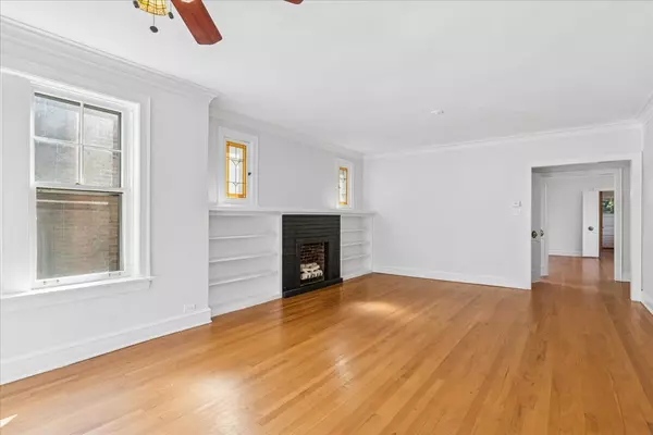 Evanston, IL 60202,1408 Seward Street