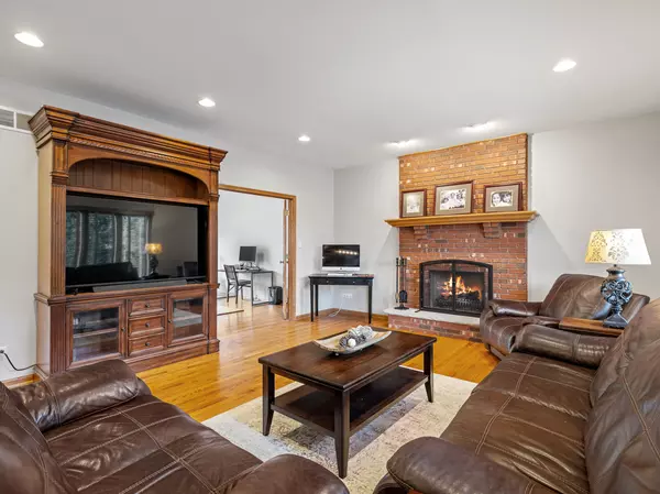 Tinley Park, IL 60487,8530 Radcliffe Road