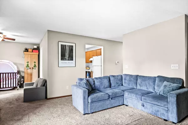 Normal, IL 61761,903 N Linden Street #111