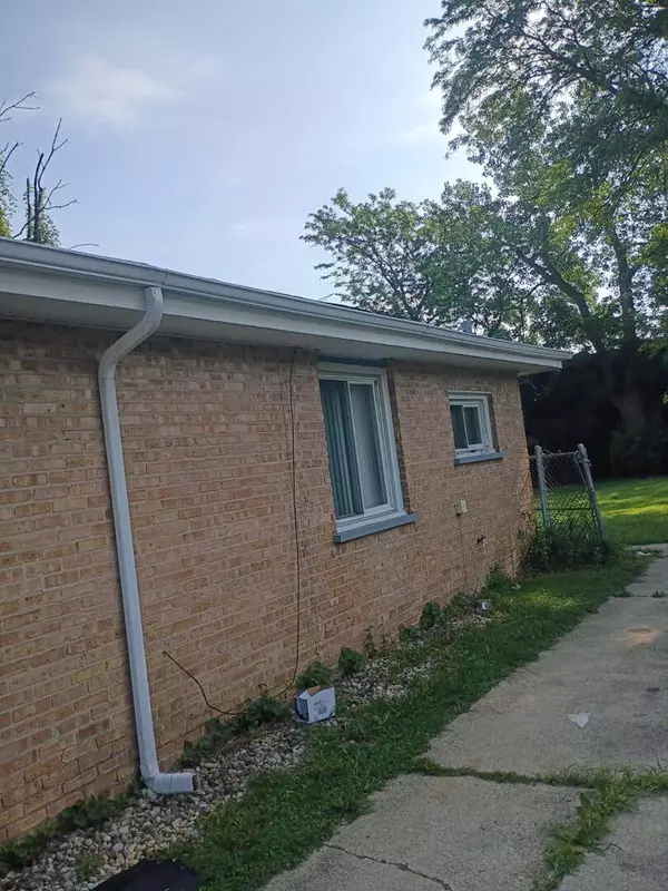 Markham, IL 60428,16029 Circle Drive