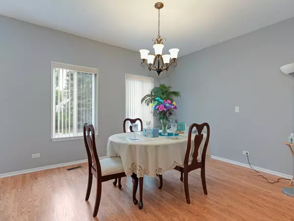 Naperville, IL 60564,2809 Alameda Court