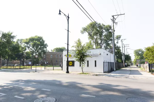 Chicago, IL 60619,112 E 71st Street