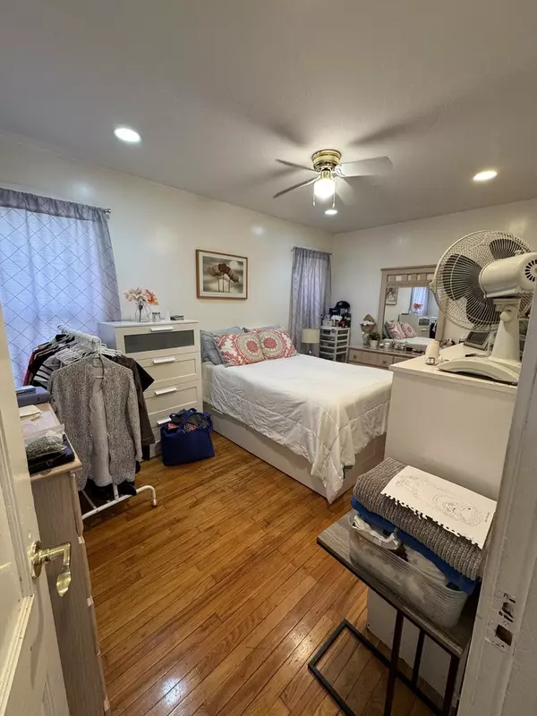 Chicago, IL 60707,2619 N Sayre Avenue