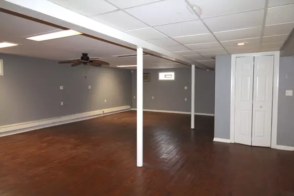 Brookfield, IL 60513,4517 Park Avenue #G