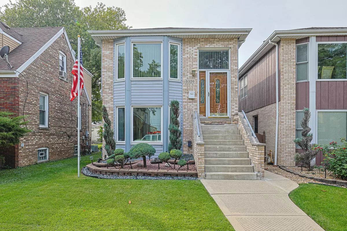 Chicago, IL 60638,5326 S Nagle Avenue