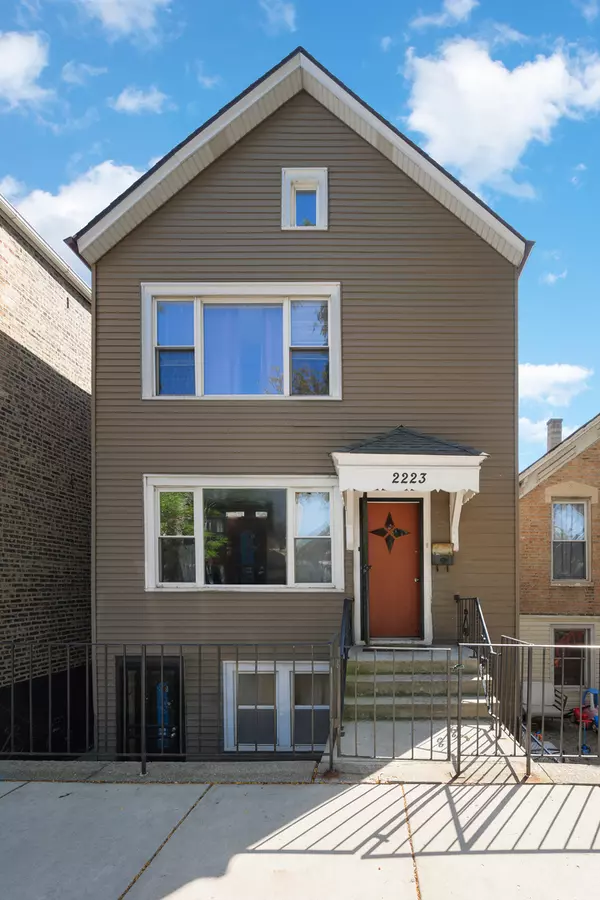 2223 W Cullerton Street, Chicago, IL 60608