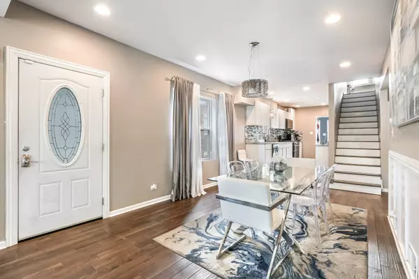 Chicago, IL 60619,1523 E 85th Street