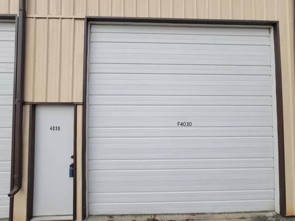 1702 Airport Road #4030, Urbana, IL 61802