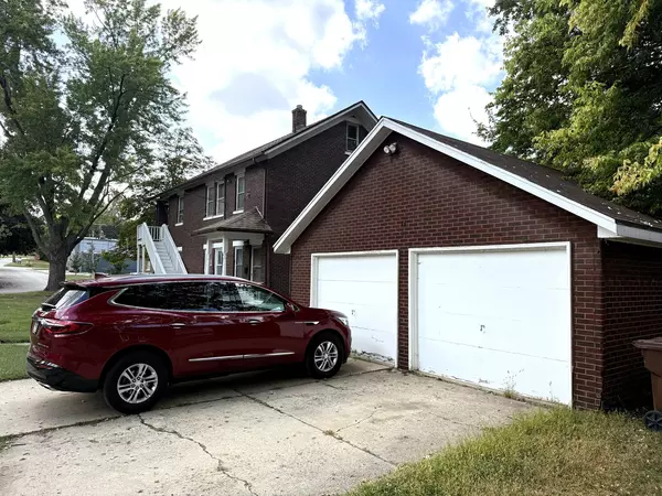 Rockford, IL 61104,144 Broadway